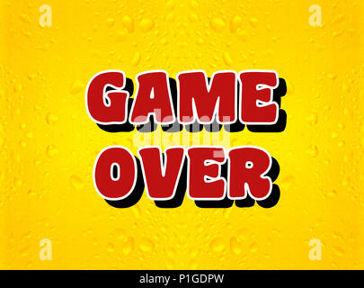 Retro Vintage Game Over Bildschirm, curvy rote Schrift über einem Glas voll mit frischem Bier. Stockfoto