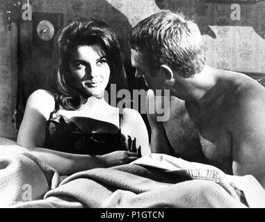 Original Film Titel: DER CINCINNATI KID. Englischer Titel: The CINCINNATI KID. Regisseur: Norman Jewison. Jahr: 1965. Stars: Steve Mcqueen; ANN- MARGRET. Credit: M. G. M/FILMWAYS/Album Stockfoto