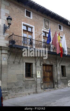 Spanien - Tierra Estella (Kreis) - NAVARRA. Los Arcos; Ayuntamiento (Siglo XVIII). Stockfoto