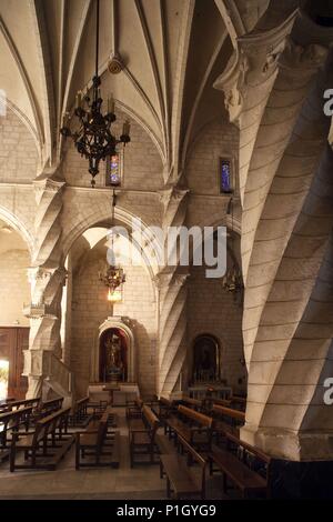 Spanien - Valencia autonome Region-Alt Vinalopó (Kreis) - Alicante. Villena; Iglesia de Santiago; columnas catalanas góticas''. Stockfoto