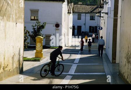 Spanien - Katalonien - Berguedá (Kreis) - Barcelona. L'Ametlla de Merola, Calle y gente. Stockfoto