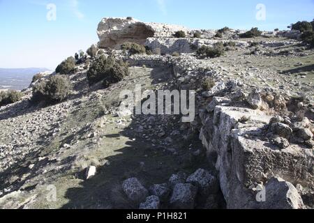 Spanien - Valencia autonome Region - Valle de Ayora (Kreis) - Valencia. Municipio de Ayora; Poblado íbero/Ibérico de' castellar de la Meca'; Murallas. Stockfoto