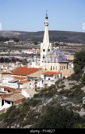 Spanien - Valencia autonome Region - La Costera (Kreis) - Valencia. Zweigleisiger Ausbau/Moixent; Vista con Iglesia de San Pedro. Stockfoto