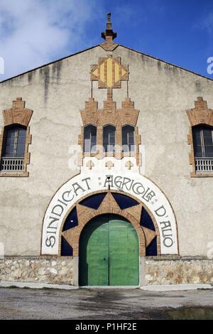 Spanien - Katalonien - Alt Camp (Bezirk) - TARRAGONA. Aliò; Bodega/Celler modernista. Stockfoto