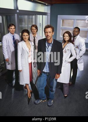 Original Film Titel: HOUSE M.D.. Englischer Titel: HOUSE, M.D.. Regisseur: KEITH GORDON; Bryan Singer. Jahr: 2004. Stars: ROBERT SEAN LEONARD, Jennifer Morrison; LISA EDELSTEIN; Hugh Laurie, OMAR EPPS, Jesse Spencer. Quelle: Fox Broadcasting Company/HUMBERT, Scott/Album Stockfoto