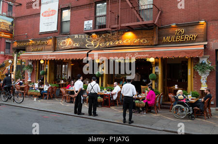 Ristorante Da Gennaro, Italienisches Restaurant in Mulberry Street, Little Italy in New York City, USA Stockfoto