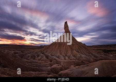 Bardenas Reales bei Sonnenuntergang, El Tierra, Navarra, Spanien Stockfoto