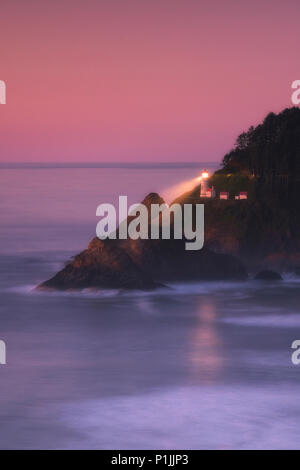 Leuchtturm Heceta Head an der Pazifikküste in der Nähe von Florenz, Lane County, Oregon, USA Stockfoto