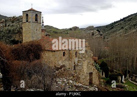 Yanguas: gótica Iglesia de Santa María (Comarca de Tierras Altas"). Stockfoto