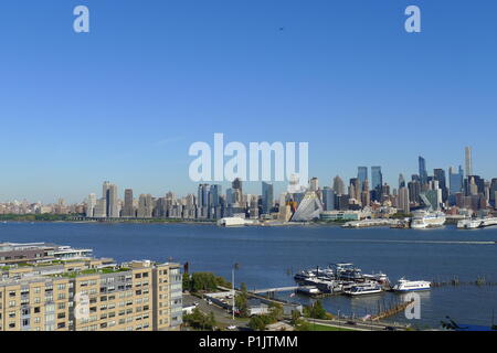 Angedockten Schiffe auf den Hudson River. Stockfoto