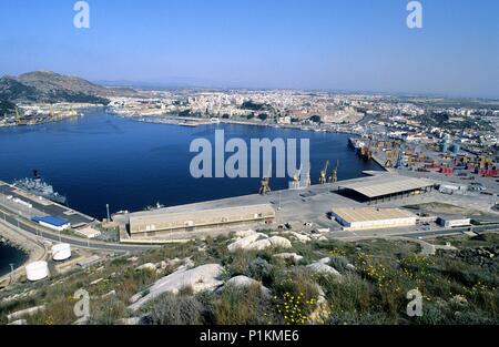 Cartagena, Blick auf den Hafen und die Stadt von der Weg nach San Julián schloss. Stockfoto