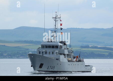 FS Panthere (A 749), ein Leopard Schulung Schiff von der Französischen Marine betrieben, vorbei an Greenock nach einem zahlenden Kurz nach Glasgow zu besuchen. Stockfoto