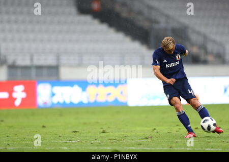 Innsbruck, Österreich. 12 Juni, 2018. Keisuke Honda (JPN), internationalen Freundschaftsspiel zwischen Japan 4-2 Paraguay im Tivoli Stadion Tirol in Innsbruck, Österreich, 12. Juni 2018. Credit: kenzaburo Matsuoka/LBA/Alamy leben Nachrichten Stockfoto