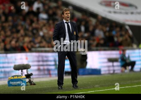 Spanien manager Julen Lopetegui während der Internationalen freundlich im Wembley Stadion, London. Datei FOTOS: Das spanische Team Auswahl Trainer, Julen Lopetegui, mittellos von seiner Position Stockfoto