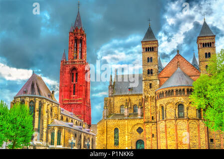 Basilika St. Servatius und St. Johannes auf Vrijthof in Maastricht, Niederlande Stockfoto
