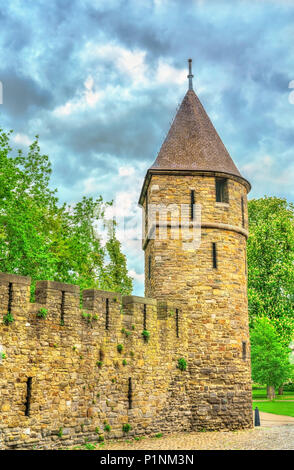 Eine mittelalterliche Stadt Turm von Maastricht, Niederlande Stockfoto