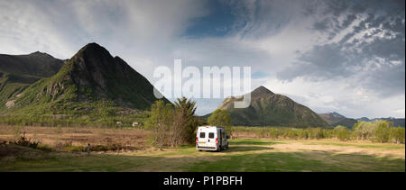 Burstner Citycar Serie 600 in Norwegen Stockfoto