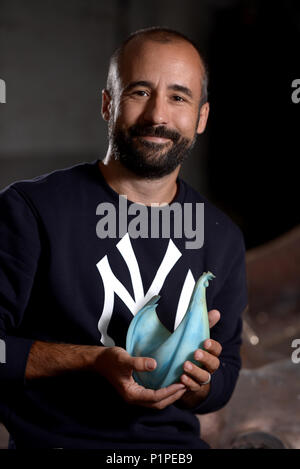 Berlin, Deutschland, Tim Stolzenburg, Produkt Designer der neuen Goldene Henne Stockfoto