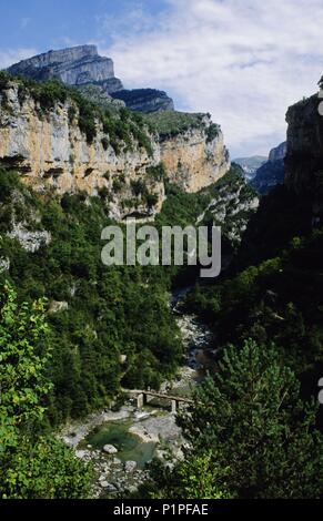 Cañón de Añisclo und Río/Bellos Fluss; Valle de/Vió Tal (Pyrenäen). Stockfoto