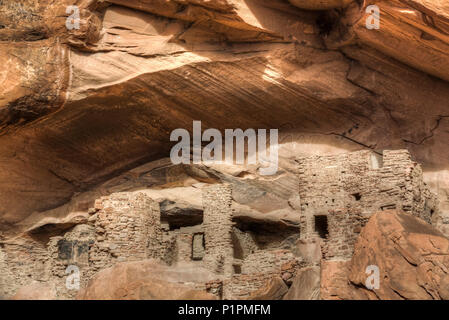 River House Ruin, Ancestral Puebloan Cliff Dwelling, 900-1300 AD, Shash Jaa National Monument, Utah, Vereinigte Staaten von Amerika Stockfoto