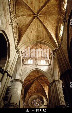 Sigüenza, Kathedrale Innenraum; Hauptschiff der Kathedrale (gótica). Stockfoto