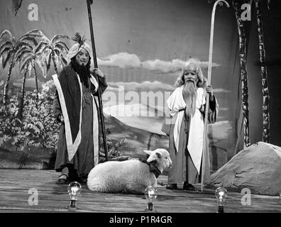 Original Film Titel: FELICES PASCUAS. Englischer Titel: Frohe Ostern. Regisseur: JUAN ANTONIO BARDEM. Jahr: 1954. Stars: HEILIGE DREI KOENIGE (NEUES TESTAMENT). Credit: EXCLUSIVAS FLORALVA/Album Stockfoto