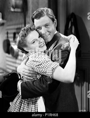 Original Film Titel: LITTLE NELLIE KELLY. Englischer Titel: LITTLE NELLIE KELLY. Regisseur: NORMAN TAUROG. Jahr: 1940. Stars: Judy Garland; George Murphy. Credit: MGM /Album Stockfoto