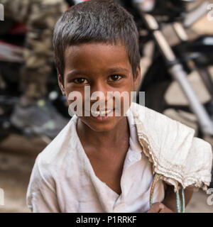 Porträt eines Jungen, Jaisalmer, Rajasthan, Indien Stockfoto