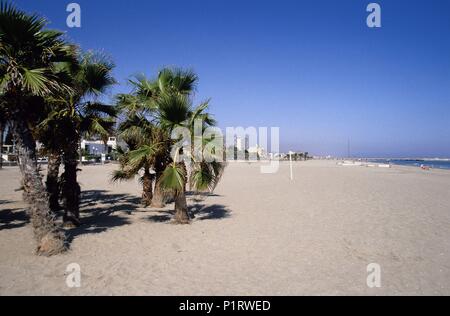 Spanien - Katalonien - Baix Penedés (Bezirk) - TARRAGONA. - Coma Ruga/Comarruga - El Vendrell, Playa / Platja de Coma-ruga. Stockfoto