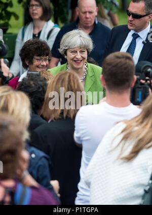 PM Theresa May besucht die Badewanne und West am Tag der Eröffnung 31/05/17. Stockfoto