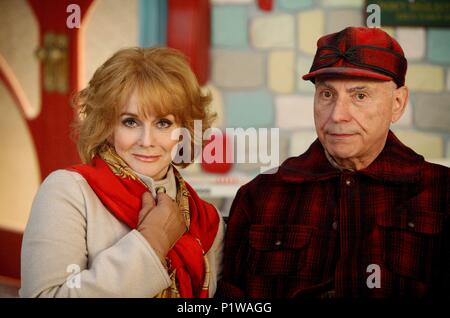 Original Film Titel: Santa Clause 3: The Escape Clause. Englischer Titel: The Santa Clause 3: The Escape Clause. Regisseur: MICHAEL LEMBECK. Jahr: 2006. Stars: Alan Arkin, ANN- MARGRET. Credit: SANTA FROST PRODUKTIONEN/WALT DISNEY PICTURES/BOXING CAT FILMS/Lederer, Joseph/Album Stockfoto