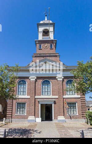 Vorderseite des Waddenkerk Kirche in De Koog, Niederlande Stockfoto