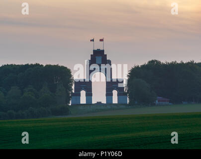 Thiepval Gedenkstätte für die Fehlt bei Sonnenuntergang, Somme Stockfoto