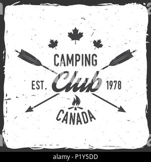 Camping Club. Kanada. Vector Illustration. Konzept für Hemd oder Logo, Print, Stempel oder T-Stück. Vintage Typografie Design mit Lagerfeuer und Pfeile silhouet Stock Vektor