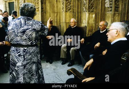 "Tribunal de Aguas' ('Wasser Hof") vor der Kathedrale "Puerta de los Apóstoles' tor. Stockfoto