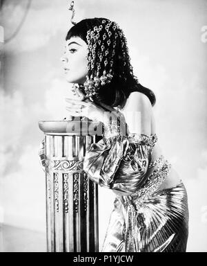 Original Film Titel: NEHMEN SIE IHR, SIE GEHÖRT MIR. Englischer Titel: NEHMEN SIE IHR, SIE GEHÖRT MIR. Regisseur: HENRY KOSTER. Jahr: 1963. Stars: Sandra Dee. Quelle: 20th Century Fox/Album Stockfoto