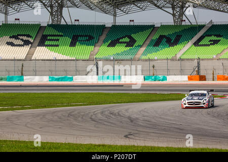 Sepang/Malaysia - Dezember 5, 2014: Der Asian Le Mans Series Rennen auf dem Sepang International Circuit. Stockfoto