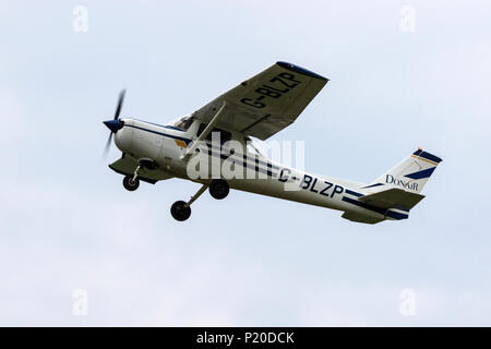 Reims Cessna F152 G-BLZP Stockfoto