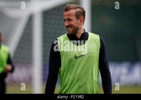 Zelenogorsk, Russland. 13. Juni 2018. Harry Kane von England während einer England Training bei Stadion Spartak Zelenogorsk am 13. Juni 2018 in Zelenogorsk, Sankt Petersburg, Russland. Credit: PHC Images/Alamy leben Nachrichten Stockfoto