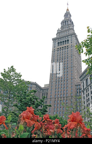 Tower City Center, auch als Terminal Tower bekannt, ist eine symbolträchtige Gebäude in der Innenstadt von Cleveland, Ohio, USA für alle, die reisen, leben oder arbeiten hier. Stockfoto