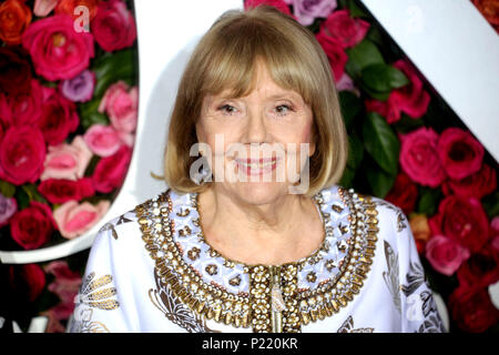 Diana Rigg die Teilnahme an der 72. jährlichen Tony Awards 2018 in der Radio City Music Hall am 10. Juni 2018 in New York City. Stockfoto