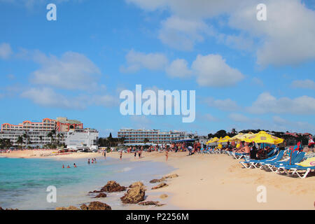 Philipsburg, Saint-Martin-Jan 05, 2015: Golf, Strand und Resort. Philipsburg, Saint-Martin Stockfoto