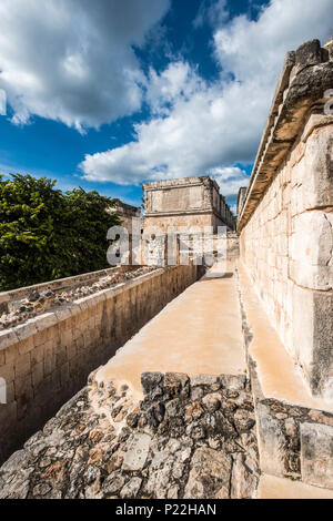 Alten Maya Ruinen, Nonnenkloster Viereck, Uxmal Archäologische Stätte, Yucatan, Mexiko Stockfoto