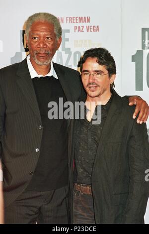 03 / 04 / 2007; Cine Alexandra, Barcelona, Morgan Freeman y el Regisseur Brad Silberling en la Premiere Europea del Film 'Dame 10 razones' - '10 Punkte oder weniger'. Stockfoto