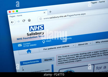 LONDON, Großbritannien - 5. MÄRZ 2018: Die Homepage der offiziellen Website für die Salisbury NHS Foundation Trust in Großbritannien, am 5. März 2018. Stockfoto