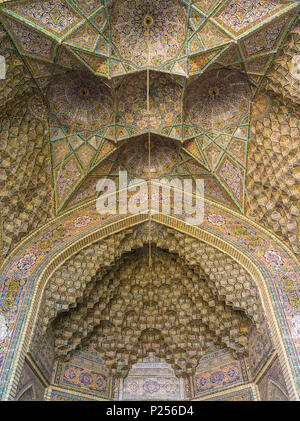 Architektonischen Details von Nasir-ol-molk Moschee in Shiraz Stockfoto