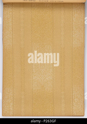 . Englisch: Musterbuch (USA), Ca. 1915. Deutsch: 179 Seiten (inkl. Top Grenzen; nicht. inkl. angeschlossenen unteren Grenzen oder Fabric swatches) Tapestry, Landschaft, Raufaser und Haferflocken Papiere, viele Ton in Ton. Einige Seitenwände haben die oberen und unteren Grenzen. Einige haben Tiffany und Flitter Grenzen. Hoher Hinterschnitt, Grenzen sowie die Grenzen schneiden. Einige Seitenwände sind eingeprägt und/oder Leder simulieren gedruckt. Einige haben passende Fabric swatch befestigt. Einige Grenzen haben das Aussehen der Airbrush. Einige Seitenwände erscheinen Intaglio gedruckt werden. Florale Streifenmuster für Schlafzimmer und Stockfoto