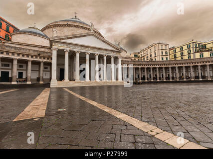 Die neoklassische Kirche San Francesco Di Paola in Piazza del Plebiscito Italien, Kampanien, Provinz Neapel, Neapel Stockfoto