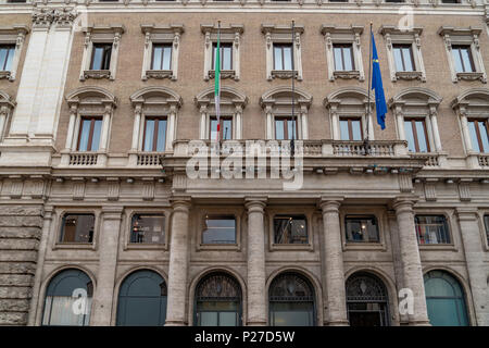 Italienische Regierung Palace in Rom Stockfoto