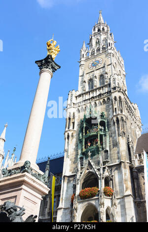 München, Neues Rathaus (Neues Rathaus), Mariensäule (Mariensäule), Oberbayern, Bayern, Deutschland Stockfoto